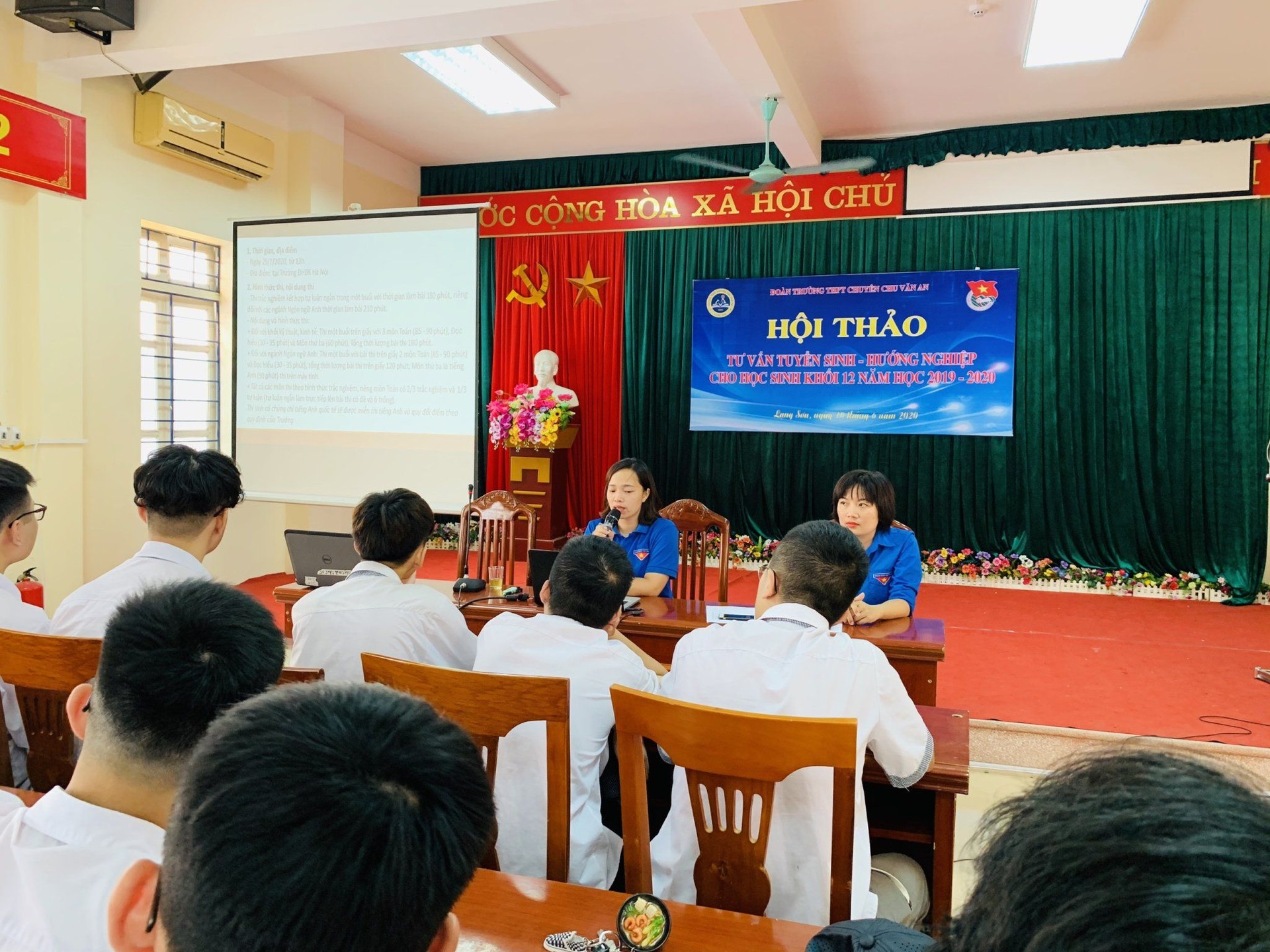 6__Tu_van_tuyen_sinh_-_huong_nghiep_35453245e2