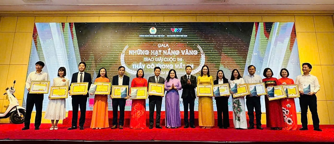 Công đoàn ngành Giáo dục tỉnh Lạng Sơn có 01 tác phẩm đạt giải nhất toàn quốc Cuộc thi “Thầy cô trong mắt em” năm 2024 và được nhận Bằng khen của Công đoàn Giáo dục Việt Nam