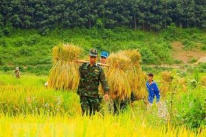 TÔ THẮM VÀ GIỮ GÌN PHẨM CHẤT CỦA NHỮNG NGƯỜI BỘ ĐỘI CỤ HỒ
