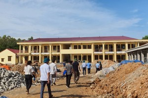 PHỐI HỢP KIỂM TRA DỰ ÁN TRƯỜNG MẦM NON 2 XÃ MINH SƠN