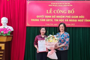Công bố và trao Quyết định điều động, bổ nhiệm chức vụ Phó Giám đốc Trung tâm Giáo dục thường xuyên, Tin học và Ngoại ngữ tỉnh Lạng Sơn