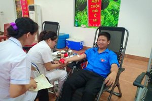 BÍ THƯ ĐOÀN TRƯỜNG THPT CHI LĂNG,  TẤM GƯƠNG “THANH NIÊN LÀM THEO LỜI BÁC”