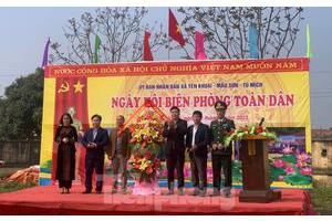 Sôi nổi Ngày hội Biên phòng toàn dân ở biên giới xứ Lạng