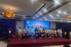 Lễ trao học bổng “Chắp cánh Tương lai - Biên cương Xứ Lạng” năm 2026